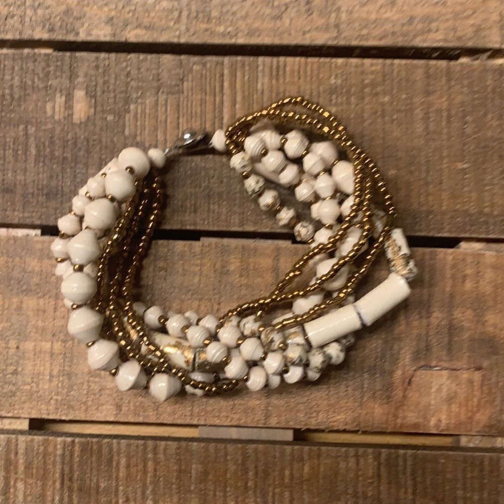 NWT 31 Bits Recycled Paper Bead Layer Bracelet